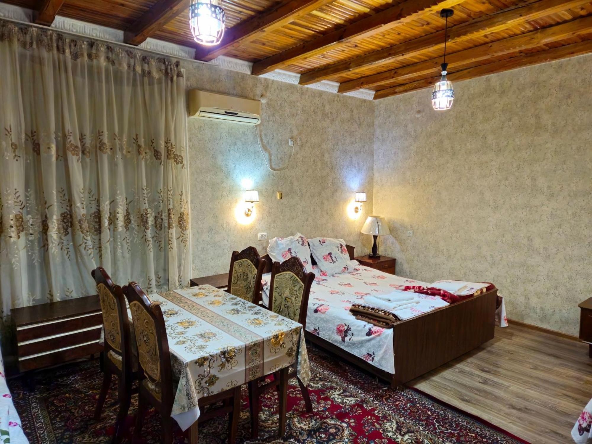 B&B Bahodir Samarkand Exterior photo